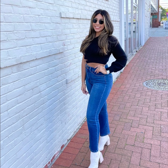 ☆ ABOUT ME ☆ - Picture 3 of 12